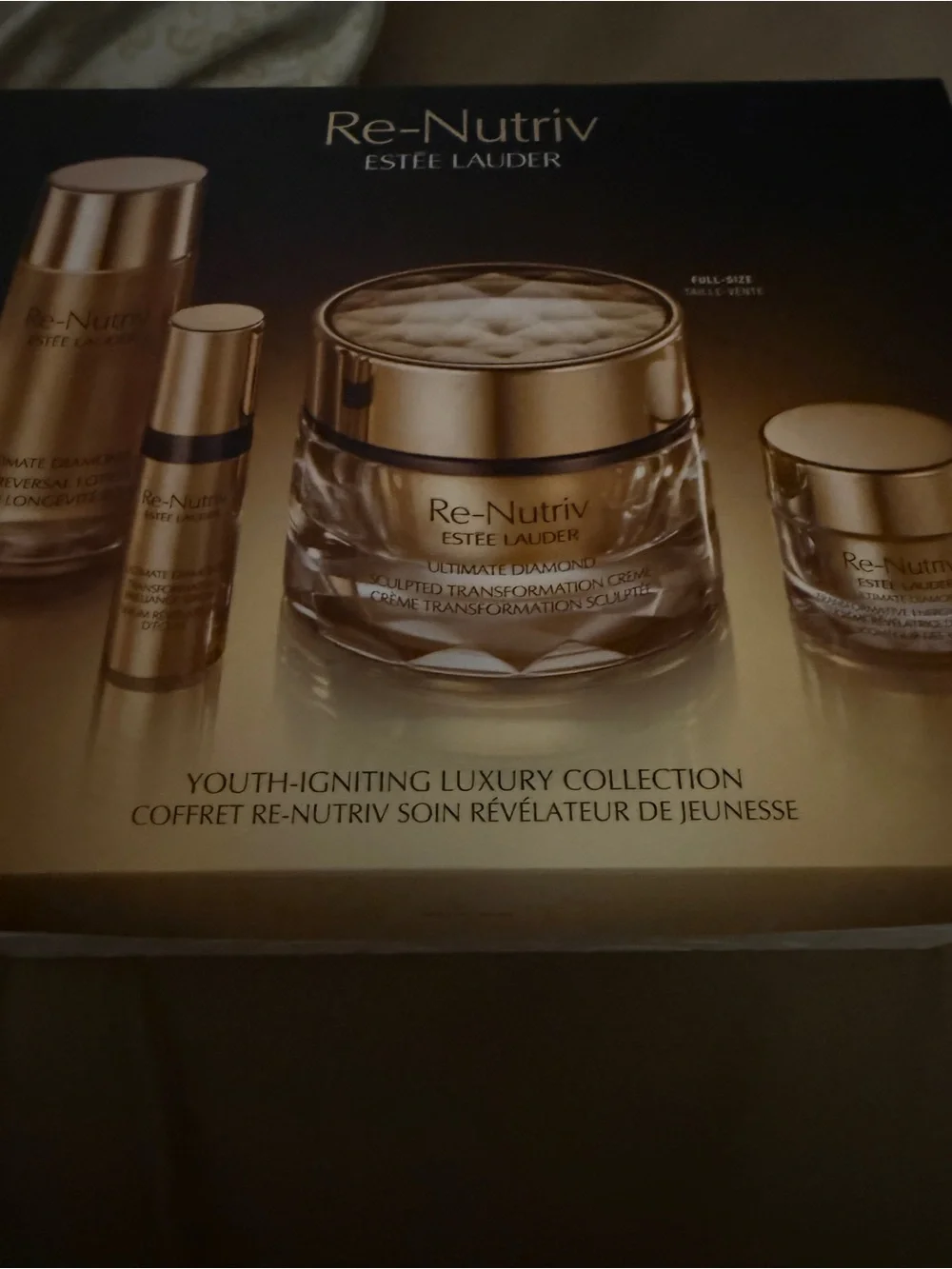 Estee Lauder Re-Nutriv Ultimate Diamond Cream - youth igniting collectionNWT - Picture 3 of 16